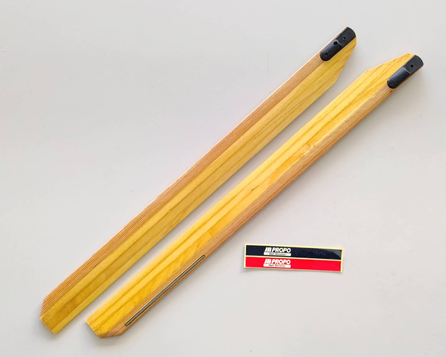 ☆ ジャンク品 【3204】JR PROPO グラス巻きメインローターブレード JRGC600 83013(デッドストック)