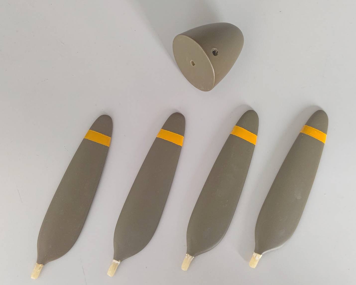 ☆ ジャンク品  【04000】玉屋模型店 オリジナル商品 ダミープロペラ25用（デッドストック）