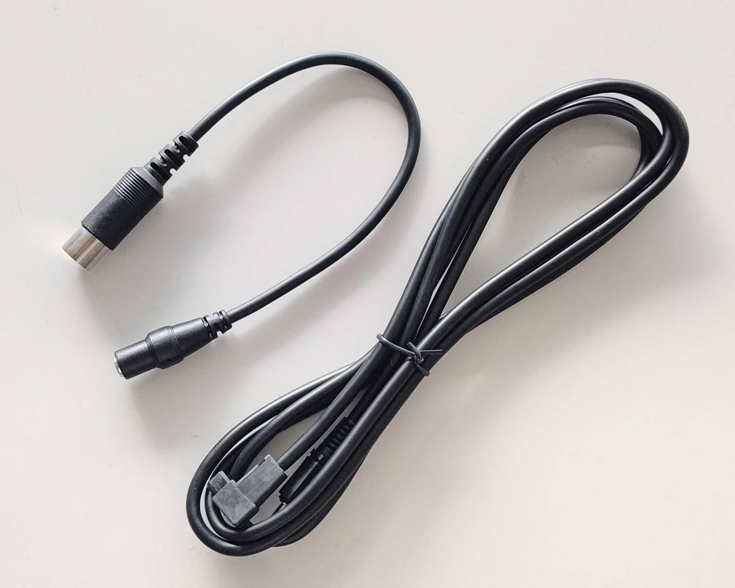 ☆ ジャンク品  【4030】Futaba REAL FLIGHT G2 INTERLINK 他社製品用アダプタコード BB1028（デッドストック）