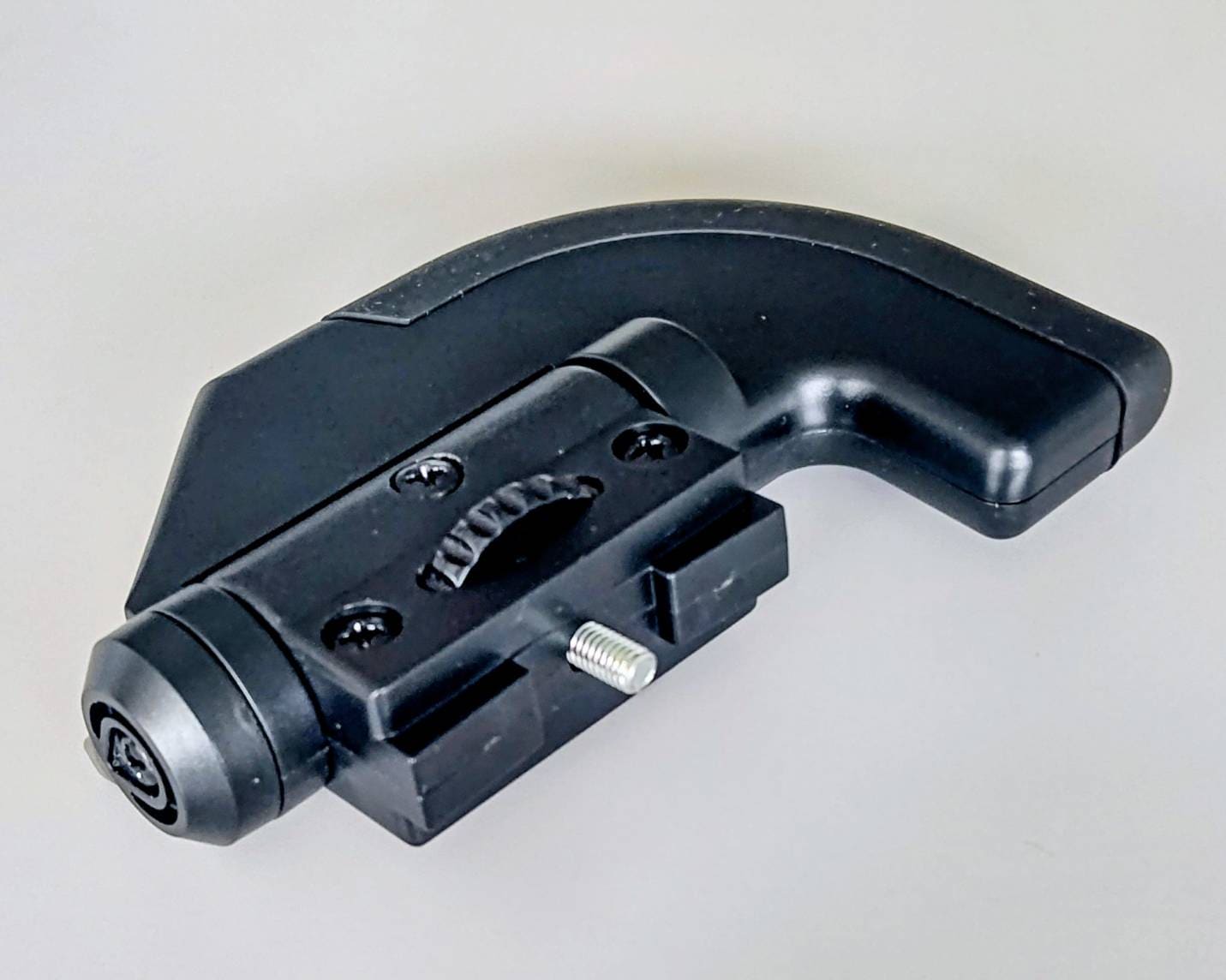 ☆ ジャンク品  【4029】Futaba BT2216 ボディホルダーMEGATECH-3PJ,RACER JUNIOR,3PJ Super用（デッドストック）