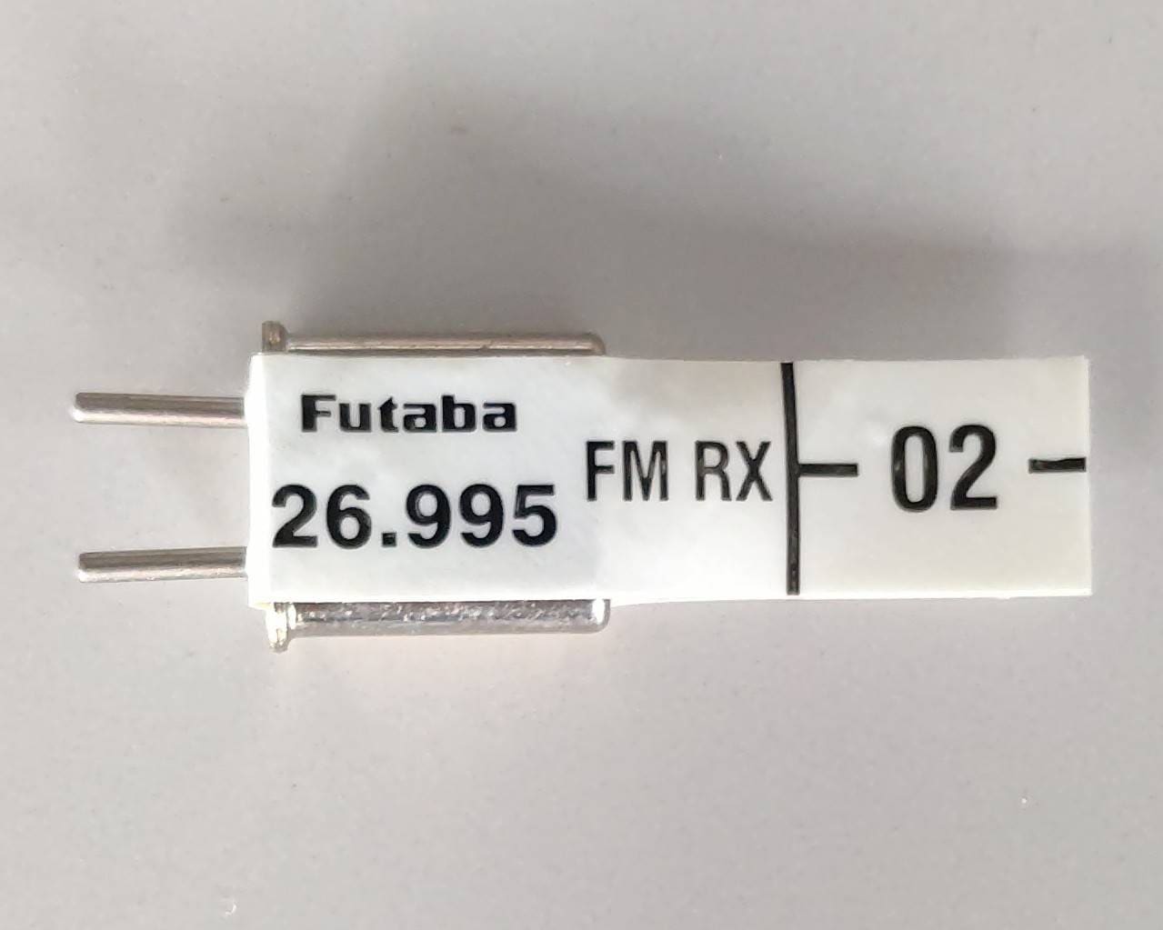 ☆ ジャンク品  【4036】Futaba 受信機用XTAL ショートタイプFM27MHZ帯 R133用 BD0565-02（デッドストック）