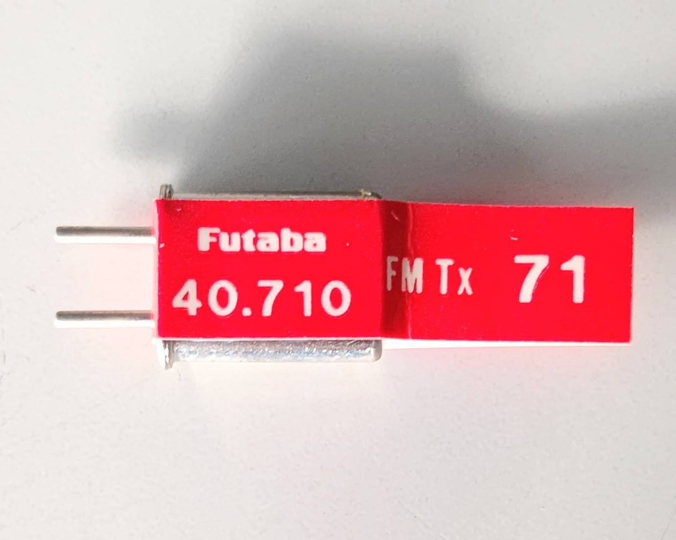 ☆ ジャンク品  【4048】Futaba  BD0611-71 送信機用XTAL FM40MHZ帯 地上用（デッドストック）