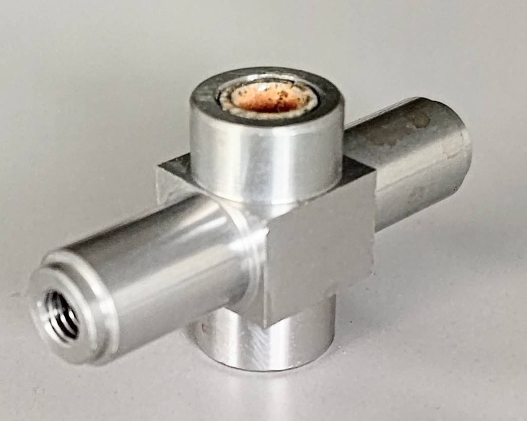 ☆ ジャンク品  【4088】CAPITAL 23069 シャトルラジアスアーム用本体（デッドストック）