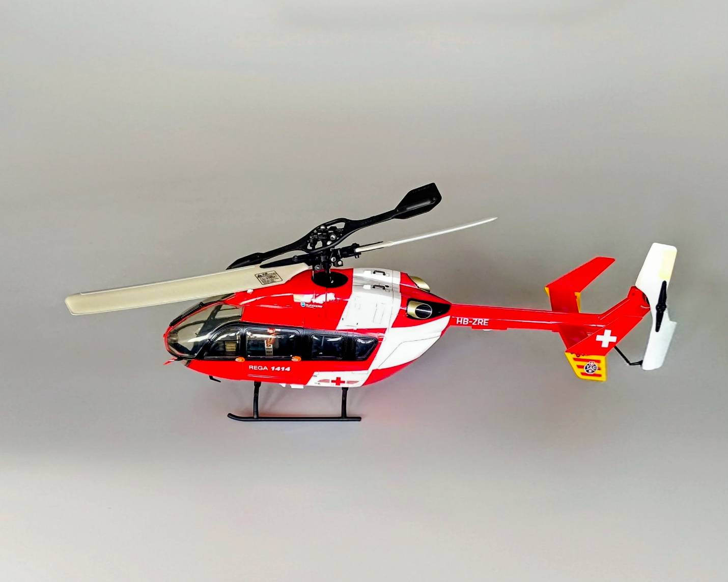 ☆ ジャンク品 【4187】EC145ボディ 展示機 未保証（アウトレット