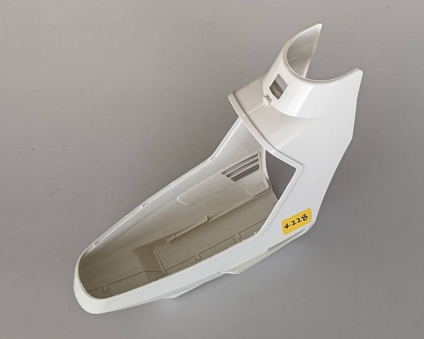 ☆ ジャンク品 【4228】キャビン(アウトレット・返品不可)【在庫限り】