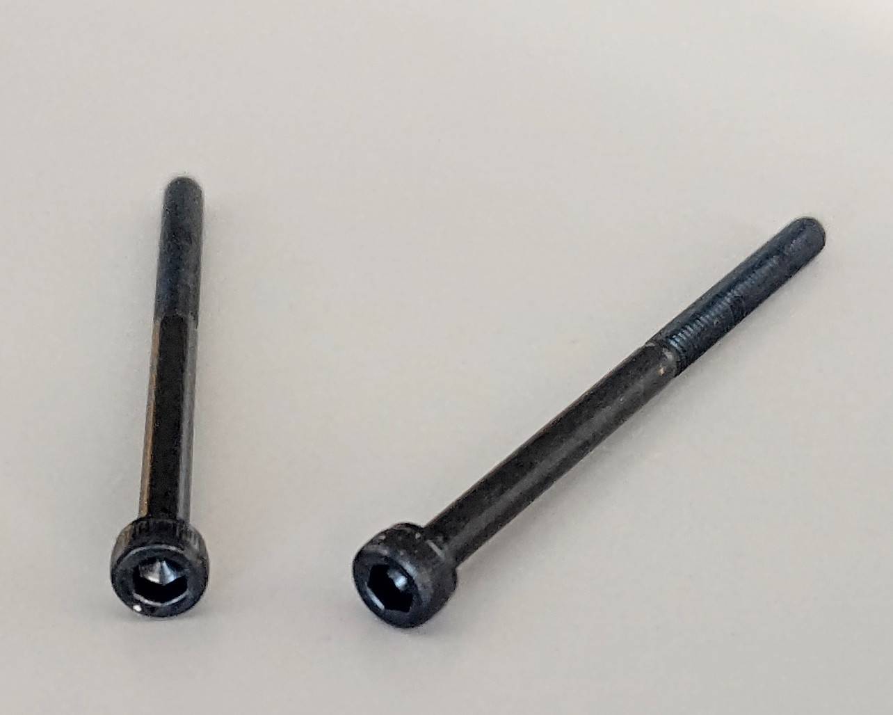 ヒロボー HIROBO パーツ 【2532-052-1】 キャップスクリュー M3X45(2本)【在庫限り】