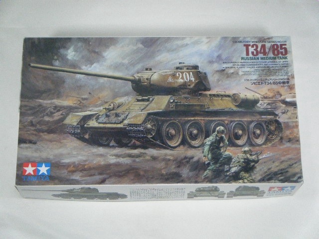 T-34/85ʥߥˡMM138