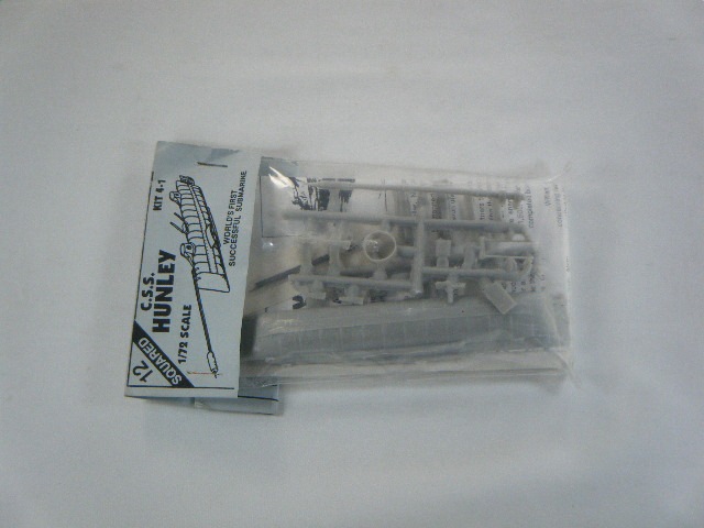 CSS�ϥ�쥤����12SQ�ˡ�KIT4-1��1/72