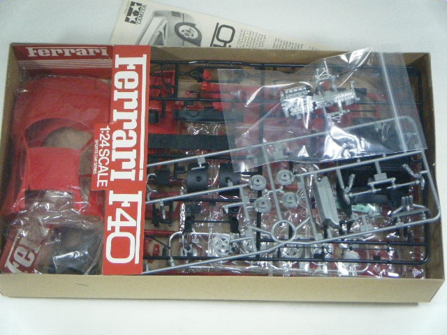 1/24 Ferrari F40 plastic model kit car NEW unassembled japan
