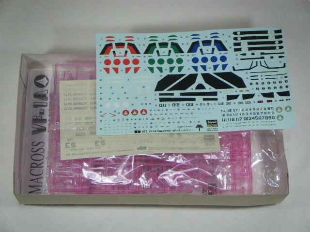 バルキリー VF-1A/カラークリアバージョン （ハセガワ） 65751 1/72