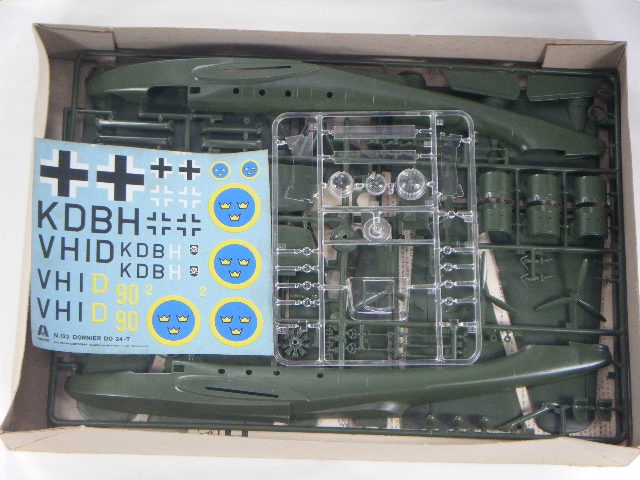 イタレリ 1/72 ビッカース ウェリントン 1252 プラモデル o7r6kf1
