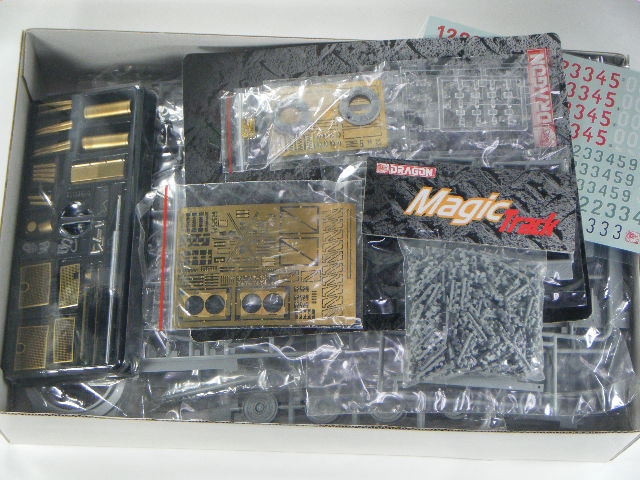 タイガー1/後期 （ドラゴン） 6253/初版 | 陸戦兵器プラモデル,1/35