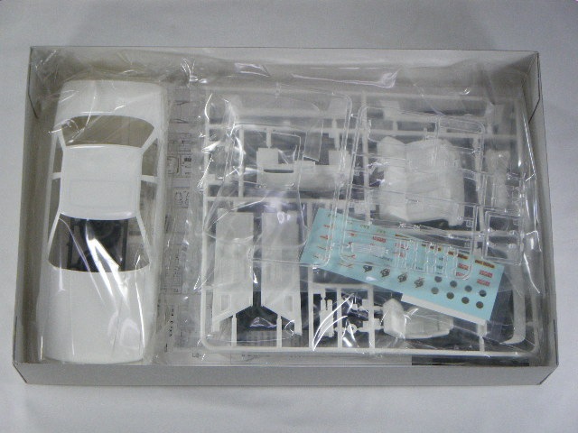 フジミ 1/24 トヨタ　ソアラ3.0GT　プラモデル　完成品　ケース付き 1/24 ID328 トヨタ ソアラ3.0GT(18インチホイール)｜1/24