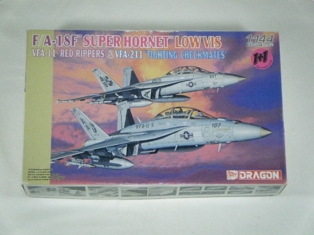 F/A-18F ロービジ （ドラゴン） 4610/VFA-11,VFA-211 | 飛行機