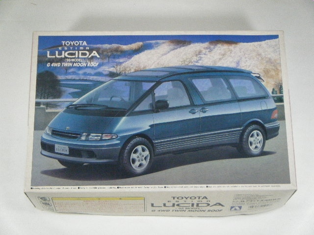 アオシマ 1/24 エスティマ ルシーダ プラモデル 1⁄24 アオシマ