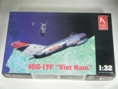 MIG-17F/�٥ȥʥࡡ�ʥۥӡ�����եȡˡ�HC1692