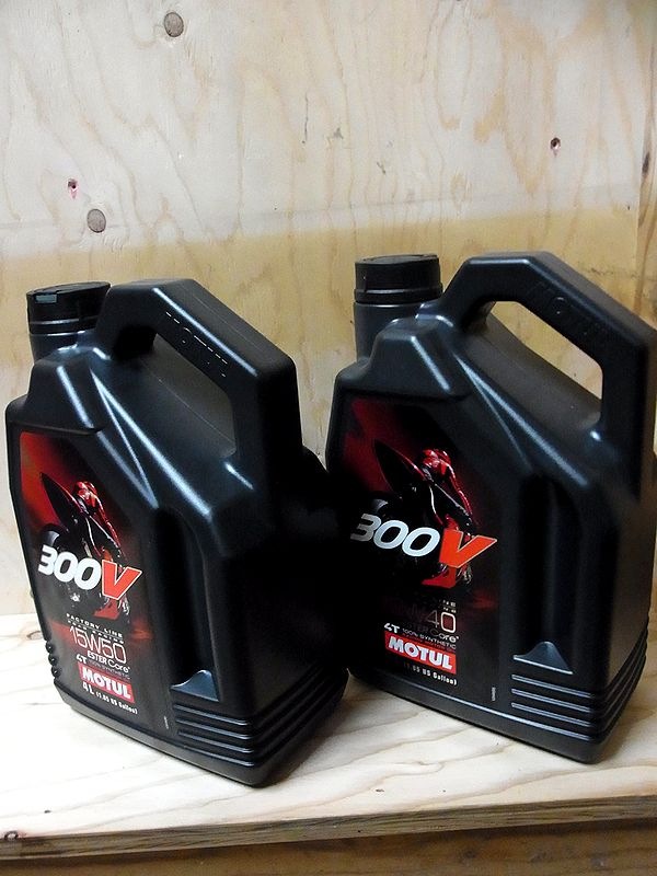 MOTUL(����塼��)��300V��FACTORY LINE��ROAD RACING������å����ܥȥ�