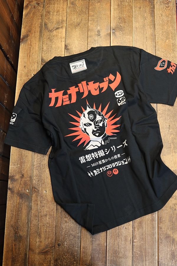 【阪神タイガース】カミナリ星Tシャツ カミナリカレッジロゴTシャツ - 阪神タイガース公式オンラインショップ