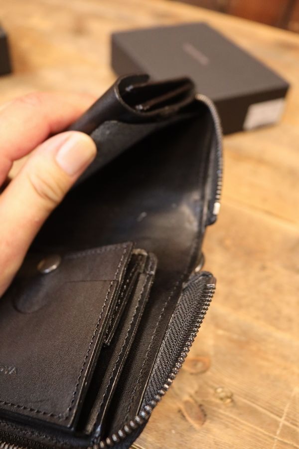 KADOYA �����ɥ䡡SADDLE ZIP WALLET�����ɥ른�åץ�����åȡ��쥶��������åȡ����ۡ�
