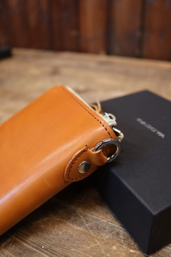 KADOYA �����ɥ䡡SADDLE ZIP WALLET�����ɥ른�åץ�����åȡ��쥶��������åȡ����ۡ�