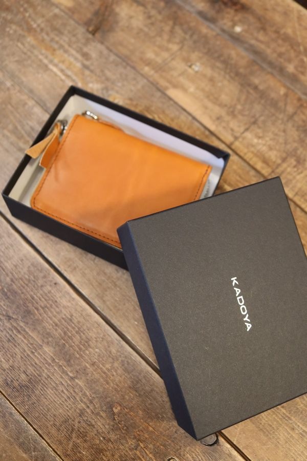 KADOYA �����ɥ䡡SADDLE ZIP WALLET�����ɥ른�åץ�����åȡ��쥶��������åȡ����ۡ�