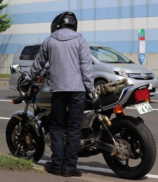 KADOYA(���ɥ�)��LIGHT RIDE PARKA���饤�ȥ饤�ɥѡ������ͥ��ӡ�