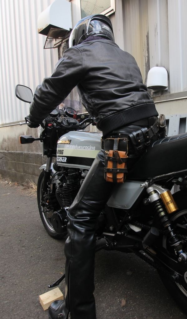 KADOYA(���ɥ�)��MAVERICK���ޡ��٥�å����쥶�����ܥޡ����㥱�åȡ��֥饦��