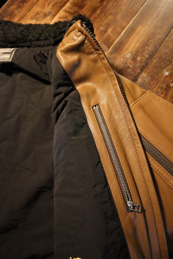 KADOYA(���ɥ�)��MAVERICK���ޡ��٥�å����쥶�����ܥޡ����㥱�åȡ��֥饦��