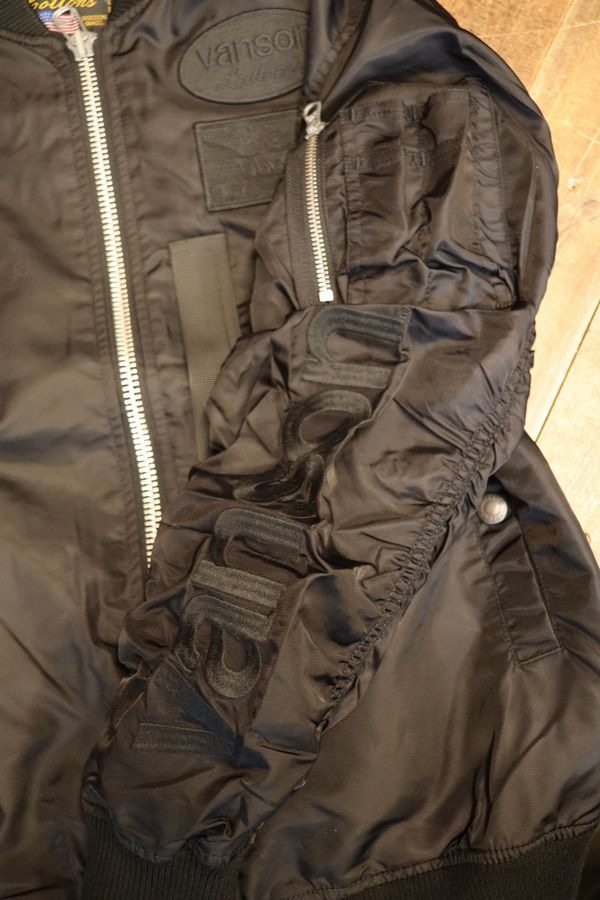 VANSON�Х󥽥�NVJK-2506��MA-1����󥹥������ե饤�ȥ��㥱�åȡ��֥�å�B