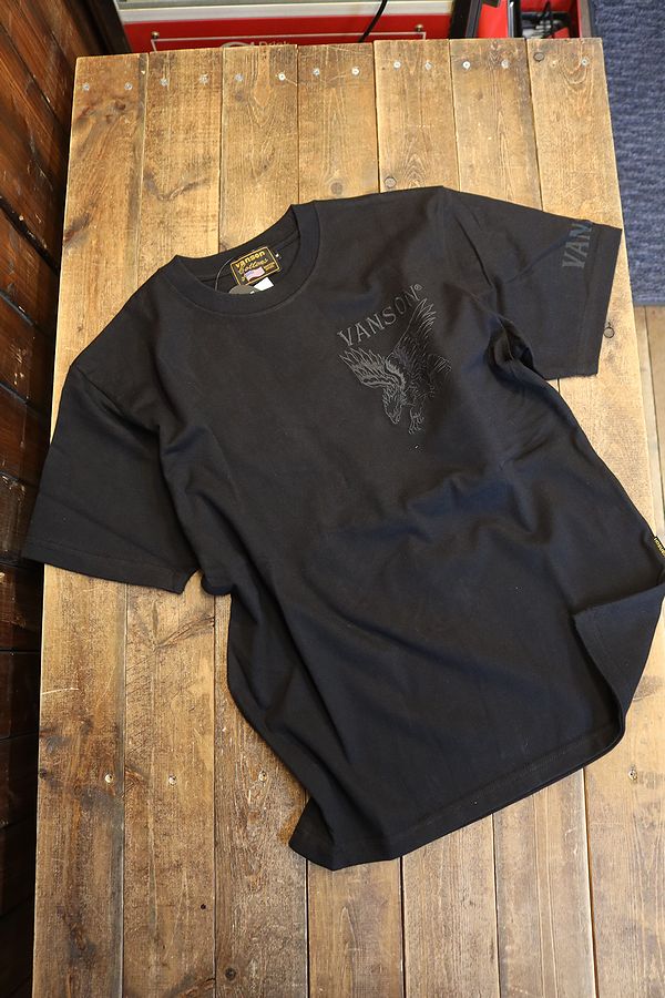 VANSON�Х󥽥�NVST-2516��ŷ��ȾµTee���������롡�ɽ�T����ġ��֥�å�B