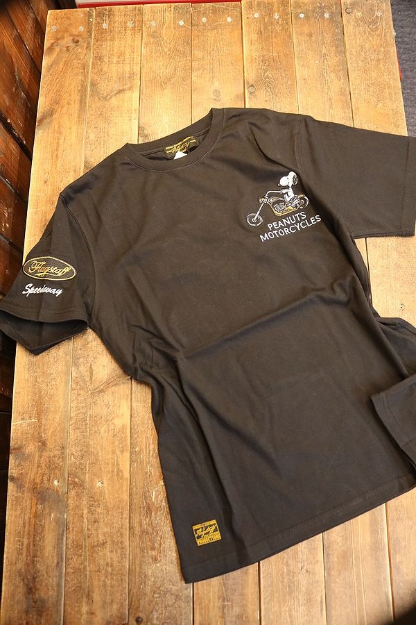 FLAG STAFF���ե�å������åա�Snoopy��442063��ŷ��ȾµTee��SNOOPY MOTORCYCLE Tee���֥�å�