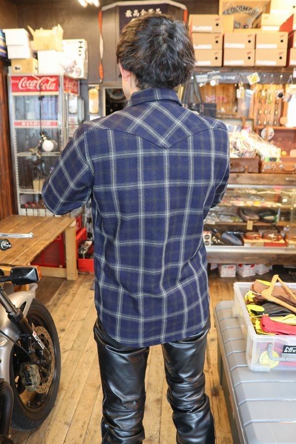 IRON HEART����������ϡ��ȡ�IHSH-411 ����ǥ��������å����������󥷥�ġ��֥�å�