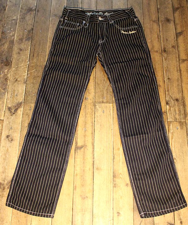 VANSONLooney TunesХ󥽥ߥˡƥ塼 ȥƥɽǥ˥ࡡѥġLTV-832