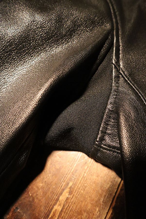 ���ɥ�(KADOYA)��K'S LEATHER�ʥ������쥶���ˡ�ERIS�����ꥹ���쥶�����㥱�åȡ��饤���������֥�å���