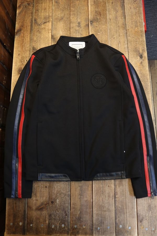 KADOYA(���ɥ�) 90��ǯ�����ǥ롡THOMPSON-XC �ȥ�ץ���-XC����å��奸�㥱�åȡ��ץ��ƥ�������Ǽ�ݥ��å��դ����֥�å�