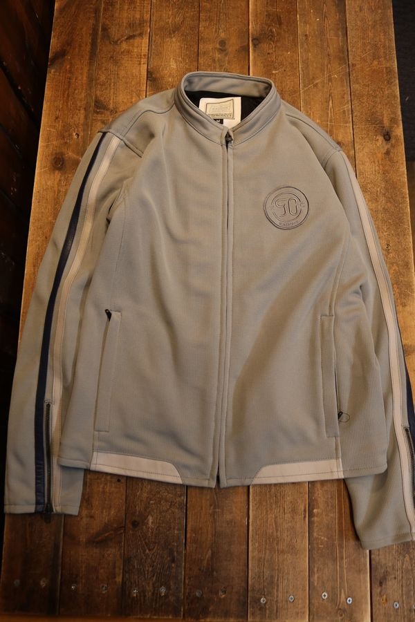 KADOYA(���ɥ�) 90��ǯ�����ǥ롡THOMPSON-XC �ȥ�ץ���-XC����å��奸�㥱�åȡ��ץ��ƥ�������Ǽ�ݥ��å��դ������졼