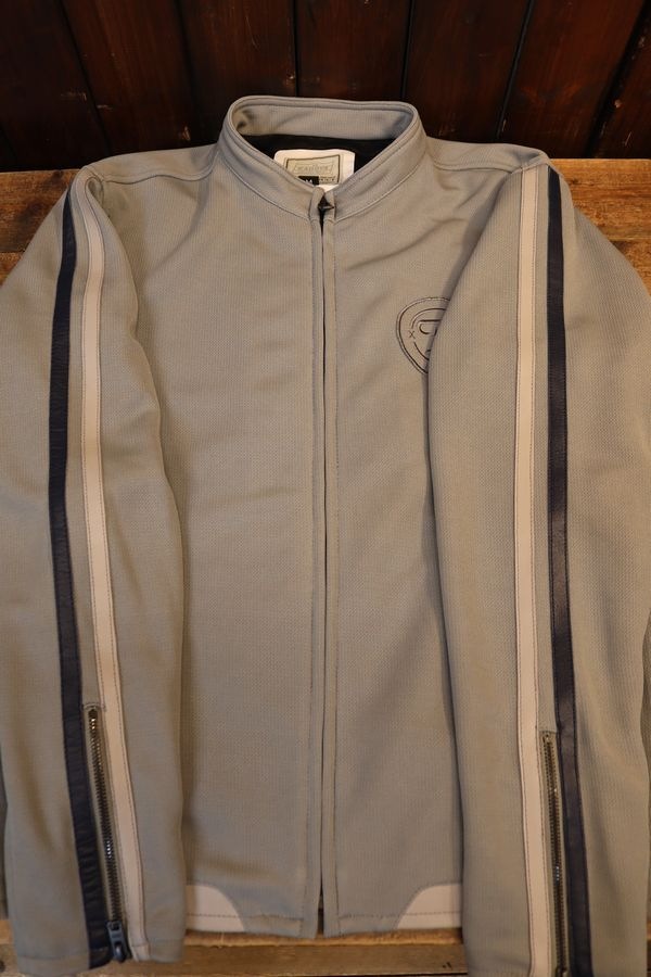 KADOYA(���ɥ�) 90��ǯ�����ǥ롡THOMPSON-XC �ȥ�ץ���-XC����å��奸�㥱�åȡ��ץ��ƥ�������Ǽ�ݥ��å��դ������졼