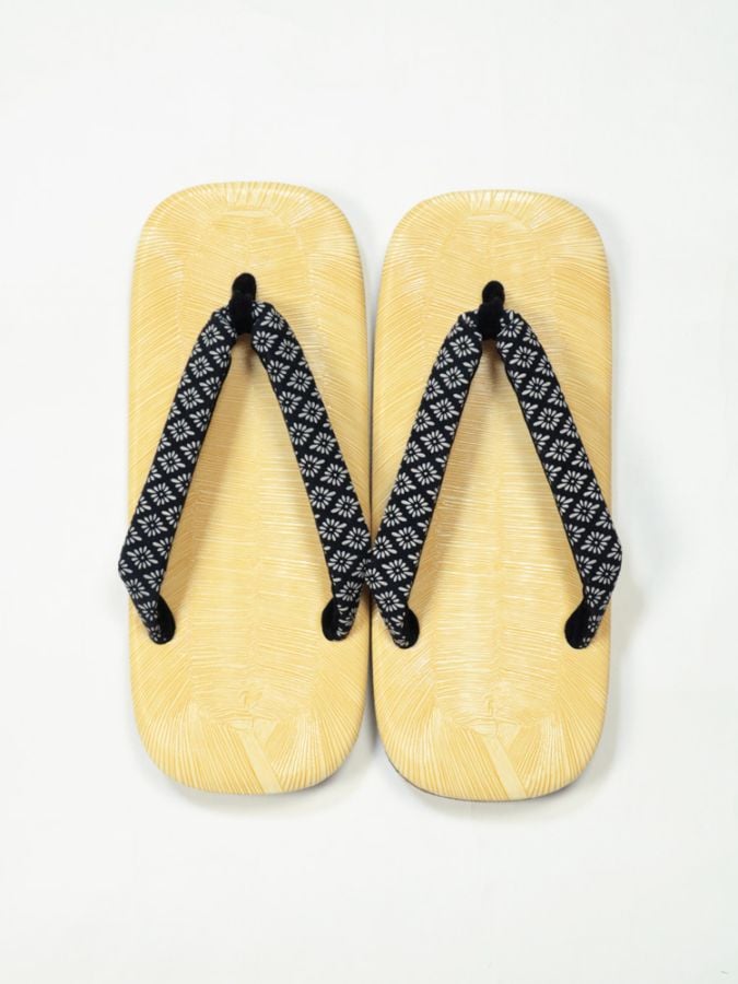 本革底雪駄 印伝調 花菱鼻緒 L