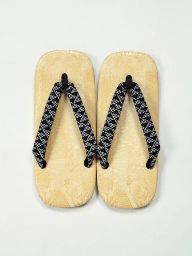 本革底雪駄 印伝調 鱗柄鼻緒 L