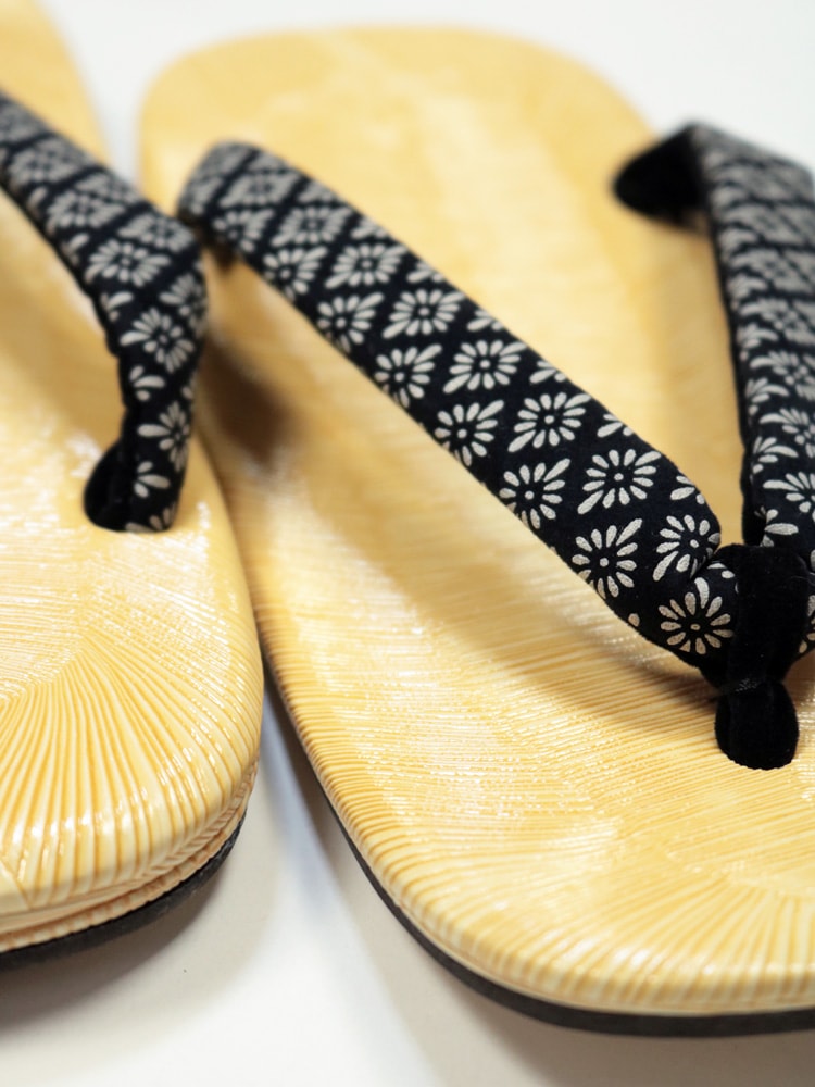 本革底雪駄 印伝調 花菱鼻緒 L