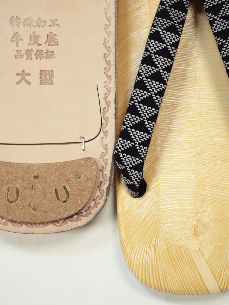 本革底雪駄 印伝調 鱗柄鼻緒 L