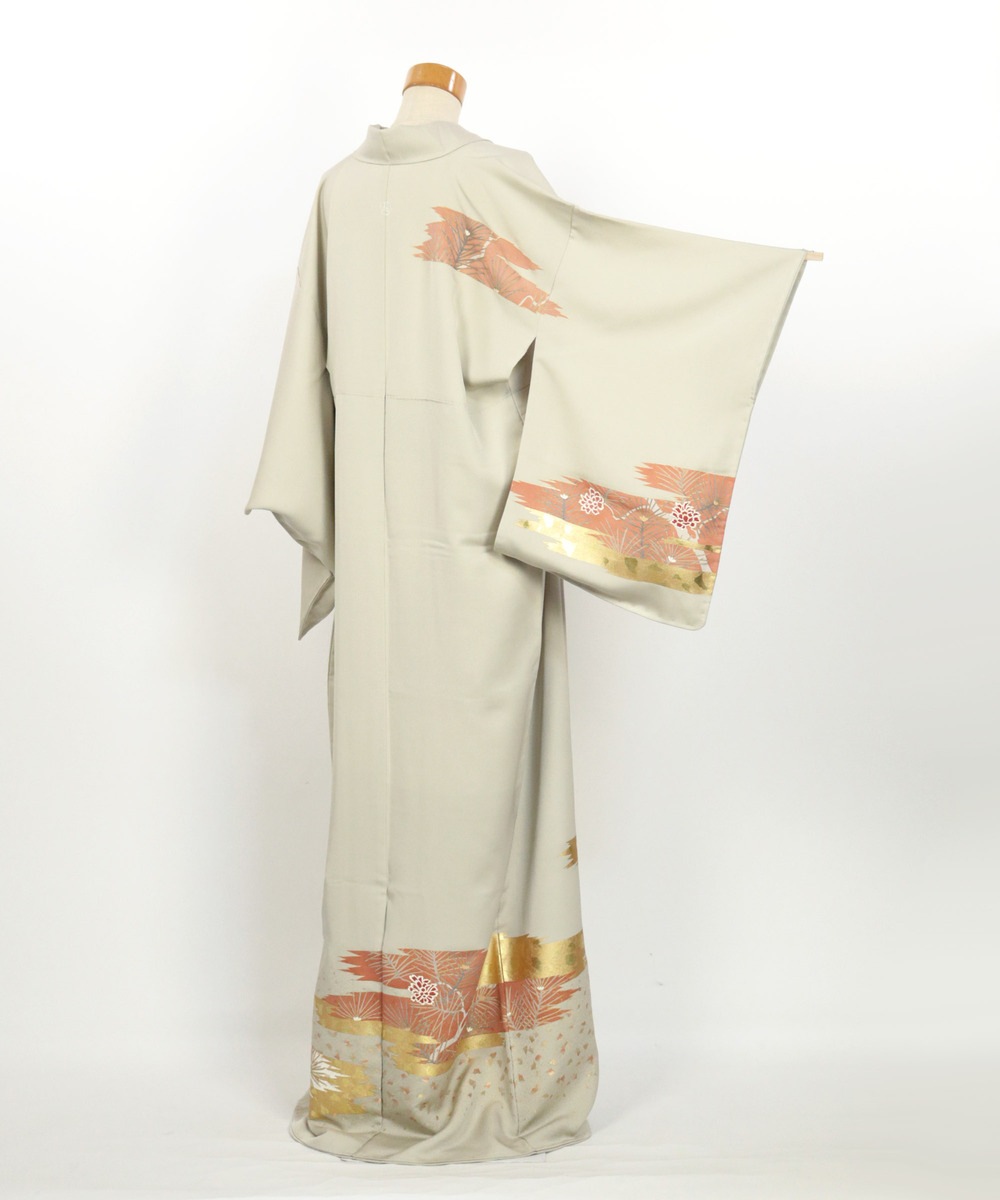 【リユース】訪問着：松模様と金糸刺繍／2504091