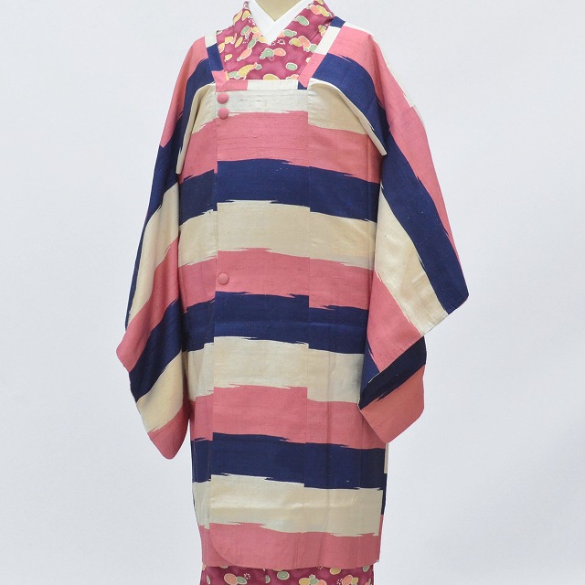 専用です　お仕立て上がり道行コート　新品未使用品　正絹　絹 ブラックフライデーセール】 【スリーシーズン】 【仕立て上がり