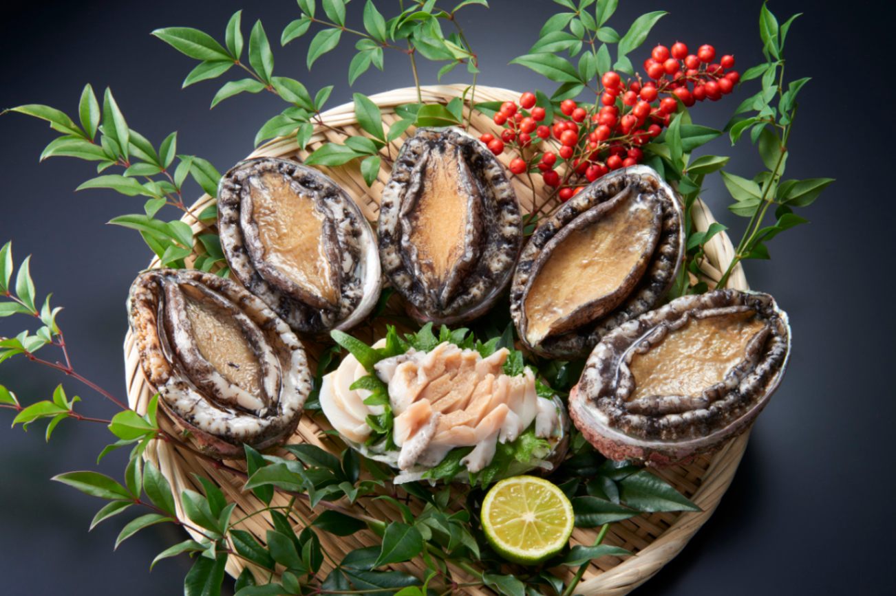 岩手県産　干し鮑　まとめ売り　残2セット 島の人 あわび 鮑 北海道 礼文 利尻島産 天然アワビ 凍結 Mサイズ 3個