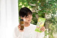 やぶきた茶(100g×2本）農薬不使用茶【ご自宅用】