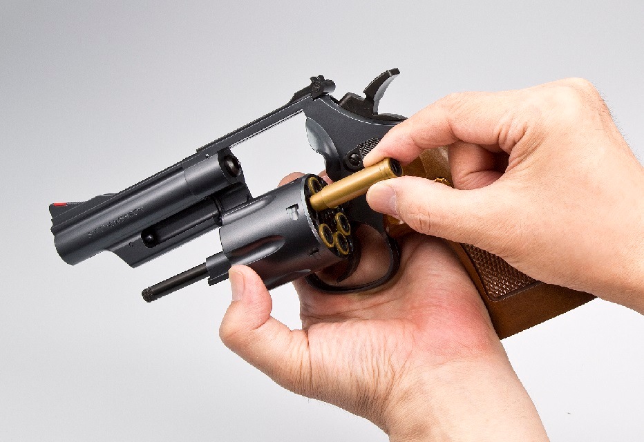 S&W M29「44マグナム」 モデルガン 【ポイント5%還元中】 - イーグル