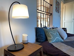 【SNOWDROP】　テーブルランプ/LE KLINT