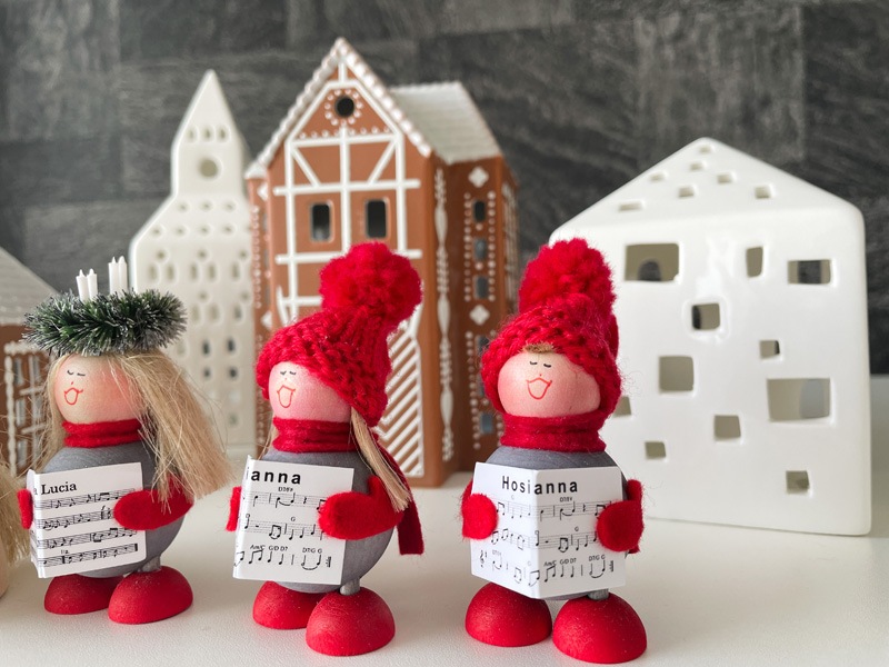 トントゥ Singing / Kewin