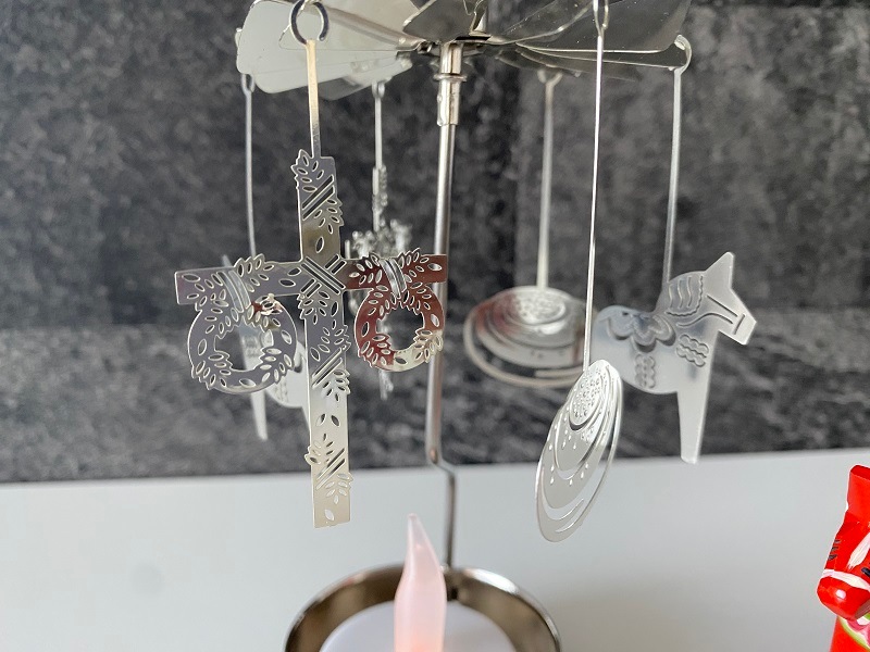 ロータリーキャンドルホルダー「ライクスウェーデン」／Pluto Design