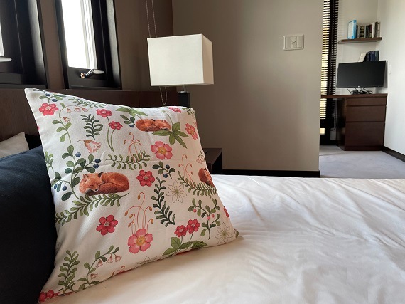 【Sleeping Fox】クッションカバー／Arvidssons